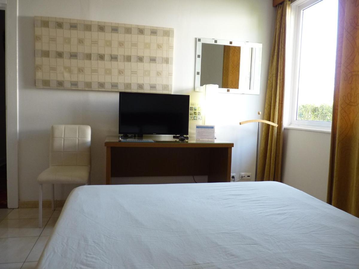 Azores Garden House - Private Suites & Apartments - Automatic Self Check-In Ponta Delgada  Bagian luar foto